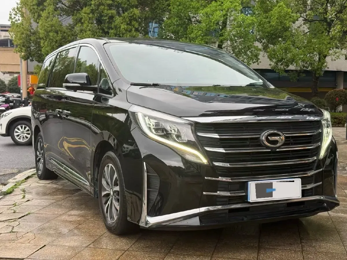 2021 GAC Trumpchi M8 2.0T 252HP L4 8AT,autocango,china used car exporter,china ev exporter,chinese used car exporter,chinese used ev exporter