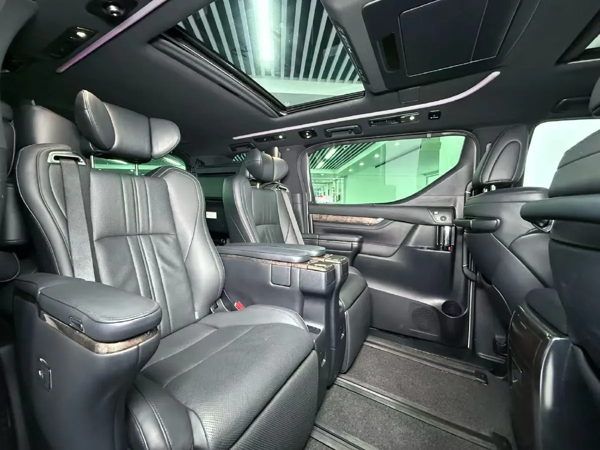 2021 Toyota Vellfire 2.5L 117HP L4 E-CVT Hybrid,autocango,china used car exporter,china ev exporter,chinese used car exporter,chinese used ev exporter