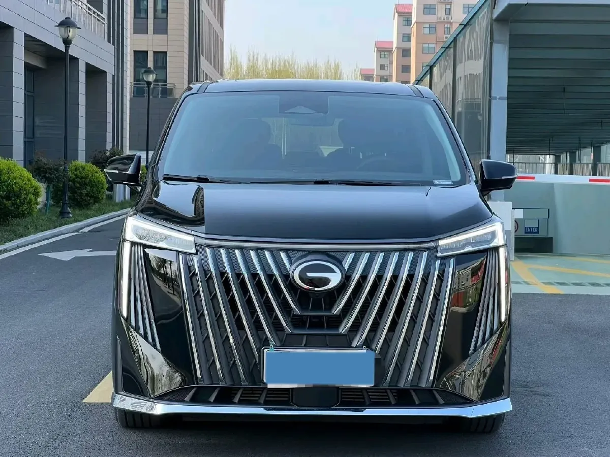 2024 GAC Trumpchi M8 2.0T 252HP L4 8AT,autocango,china used car exporter,china ev exporter,chinese used car exporter,chinese used ev exporter