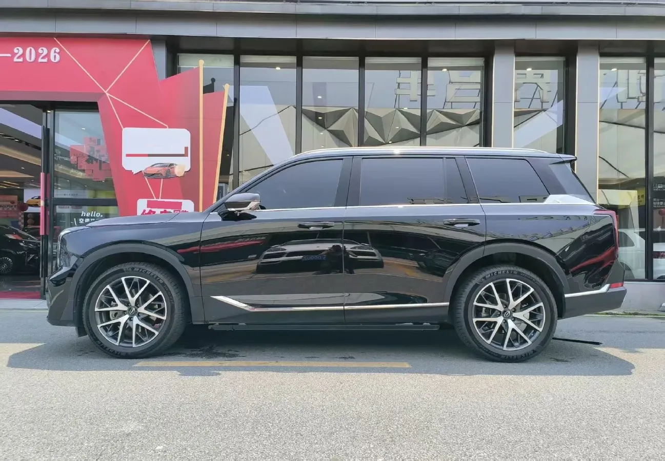 2025 GAC Trumpchi GS8 2.0T 252HP L4 8AT,autocango,china used car exporter,china ev exporter,chinese used car exporter,chinese used ev exporter