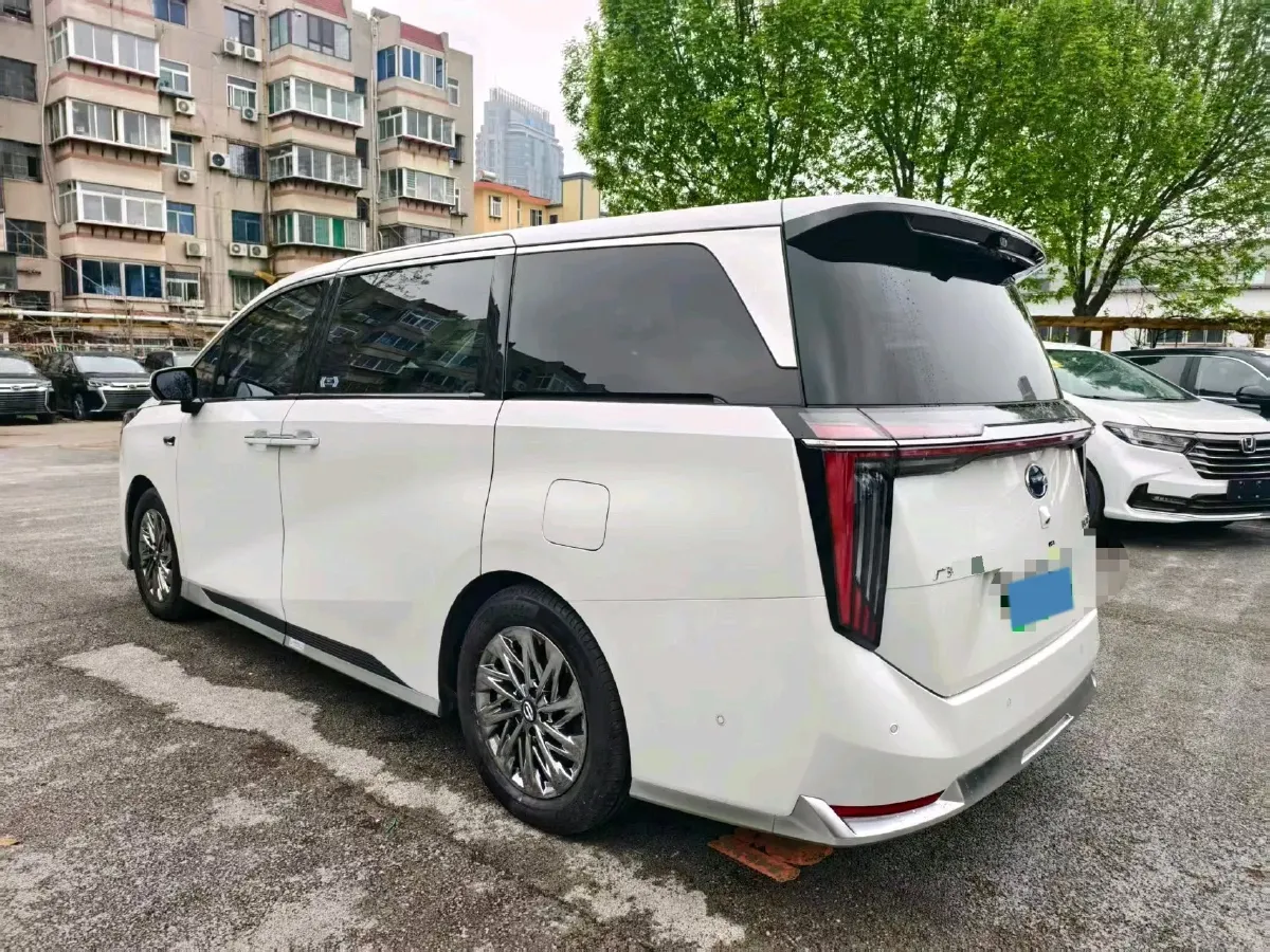 2025 GAC Trumpchi M8 2.0T 190HP L4 2DHT PHEV,autocango,china used car exporter,china ev exporter,chinese used car exporter,chinese used ev exporter