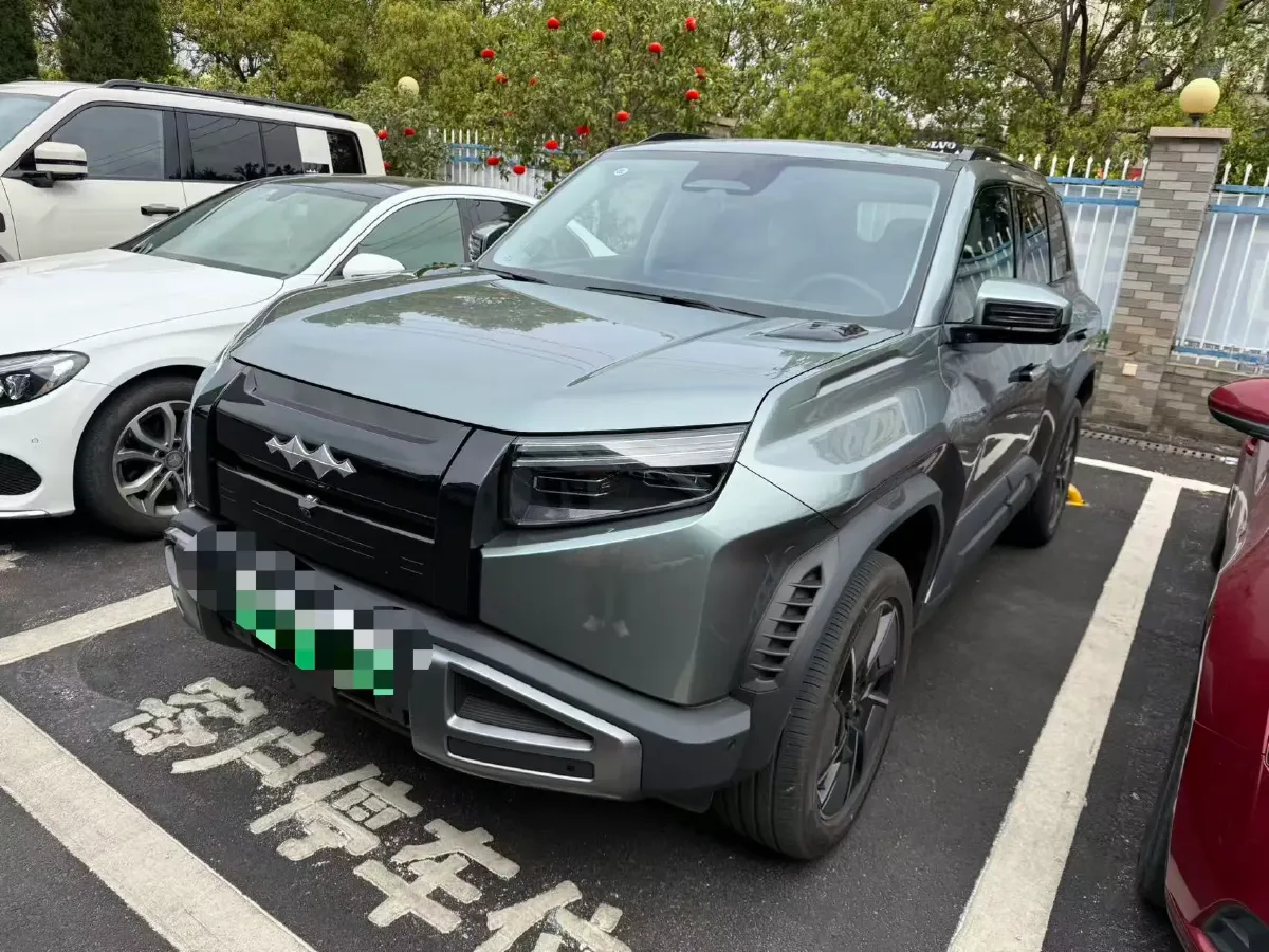 2025 FangChengBao Tai 3 BEV,autocango,china used car exporter,china ev exporter,chinese used car exporter,chinese used ev exporter