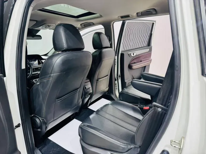 2021 GAC Trumpchi M6 1.5T 169HP L4 7DCT,autocango,china used car exporter,china ev exporter,chinese used car exporter,chinese used ev exporter