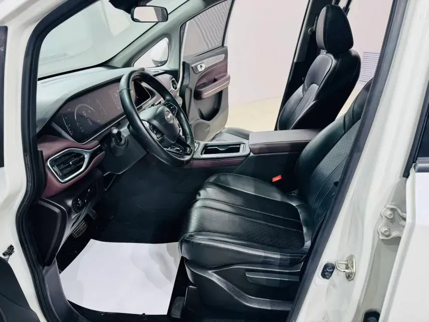 2021 GAC Trumpchi M6 1.5T 169HP L4 7DCT,autocango,china used car exporter,china ev exporter,chinese used car exporter,chinese used ev exporter