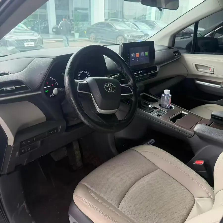 2021 Toyota Sienna 2.5L 192HP L4 E-CVT Hybrid,autocango,china used car exporter,china ev exporter,chinese used car exporter,chinese used ev exporter