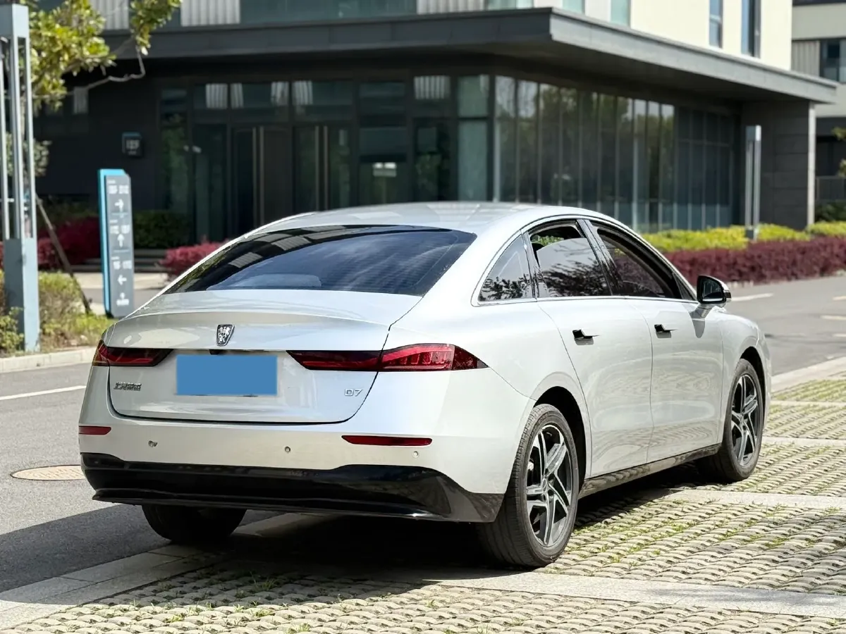 2023 Roewe D7 BEV 59.2KWH,autocango,china used car exporter,china ev exporter,chinese used car exporter,chinese used ev exporter