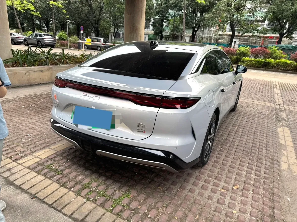 2025 BYD HanL BEV,autocango,china used car exporter,china ev exporter,chinese used car exporter,chinese used ev exporter