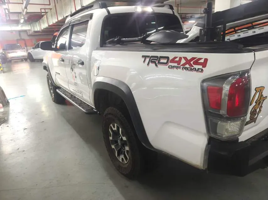 2021 Volvo S60 PHEV 2.0T 303HP L4 8AT PHEV 11.6KWH,autocango,china used car exporter,china ev exporter,chinese used car exporter,chinese used ev exporter