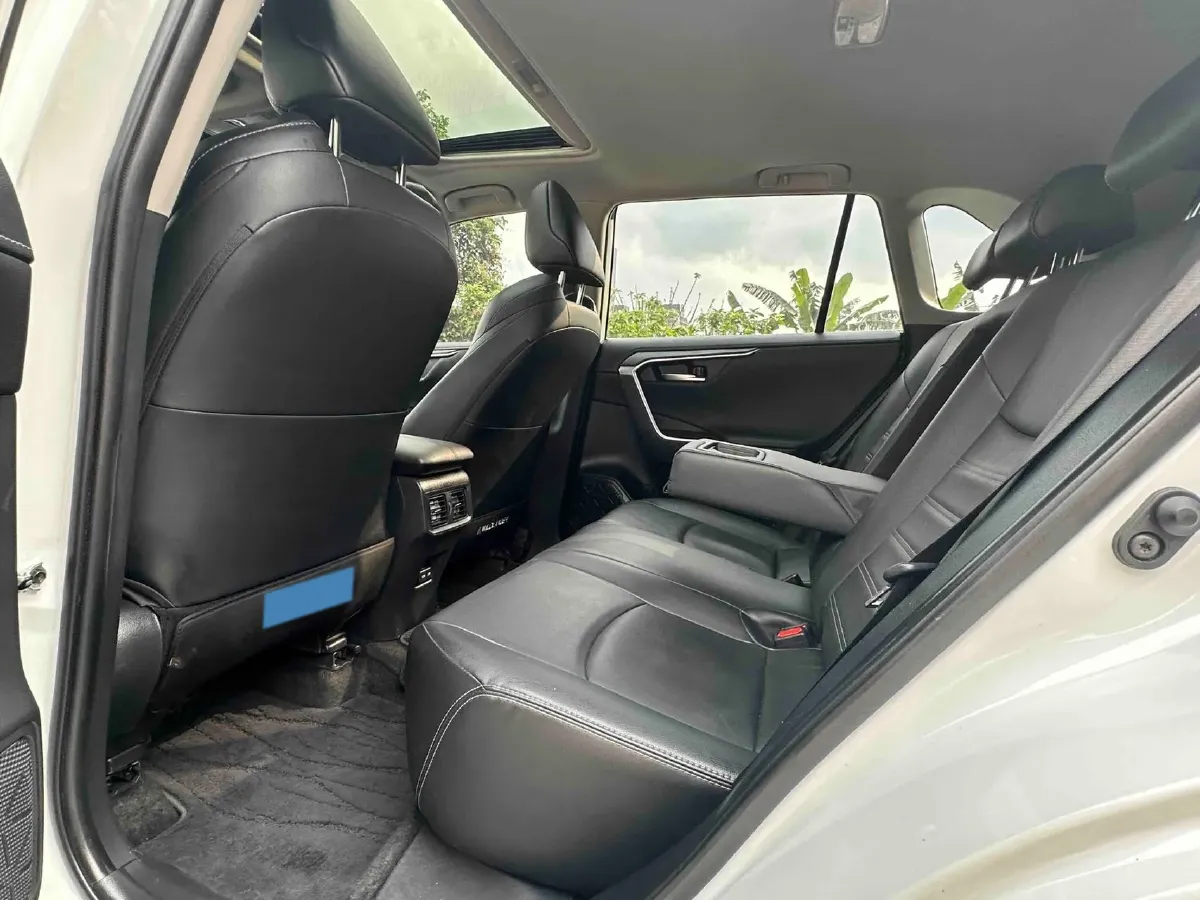 2020 Toyota Wildlander 2.0L 171HP L4 CVT,autocango,china used car exporter,china ev exporter,chinese used car exporter,chinese used ev exporter