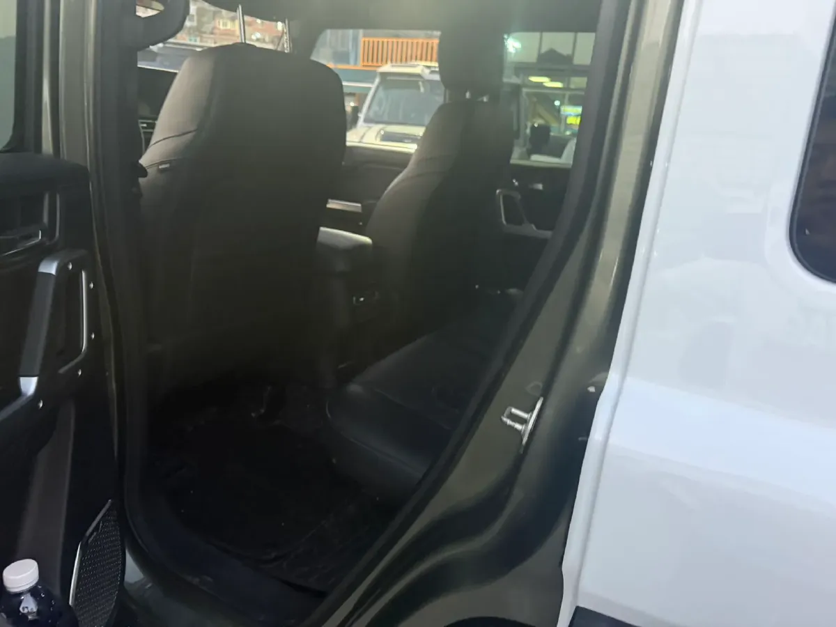 2024 212 212 T01 2.0T 252HP L4 8AT,autocango,china used car exporter,china ev exporter,chinese used car exporter,chinese used ev exporter