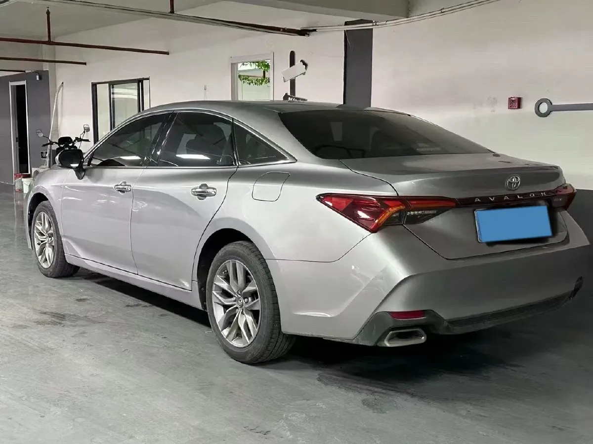 2019 Toyota Avalon 2.0L 178HP L4 CVT,autocango,china used car exporter,china ev exporter,chinese used car exporter,chinese used ev exporter