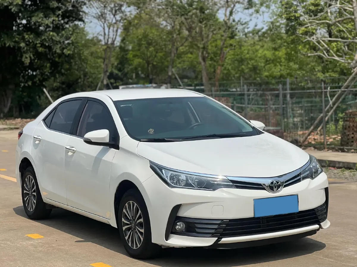 2017 Toyota Corolla 1.2T 116HP L4 CVT,autocango,china used car exporter,china ev exporter,chinese used car exporter,chinese used ev exporter