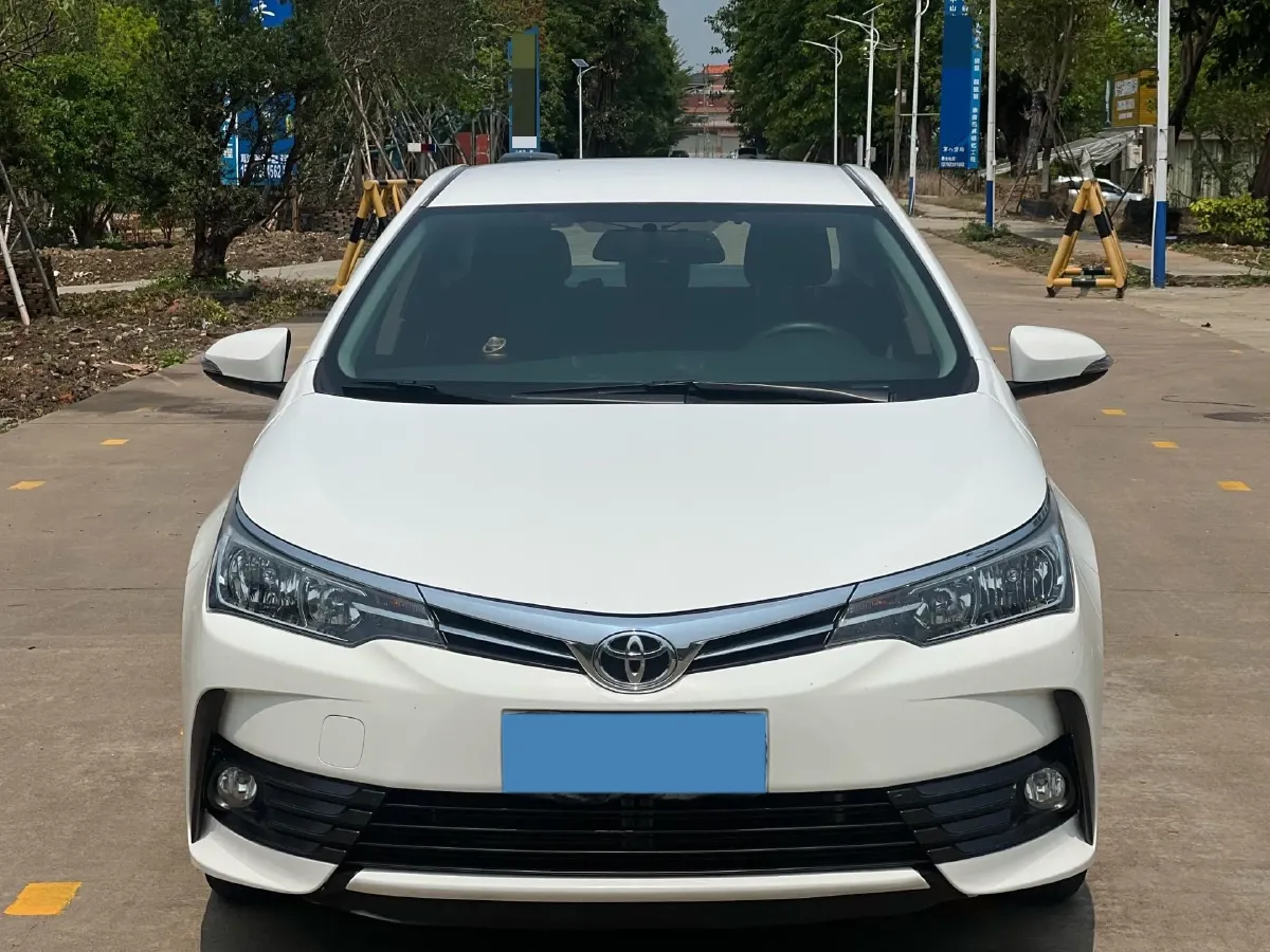 2017 Toyota Corolla 1.2T 116HP L4 CVT,autocango,china used car exporter,china ev exporter,chinese used car exporter,chinese used ev exporter
