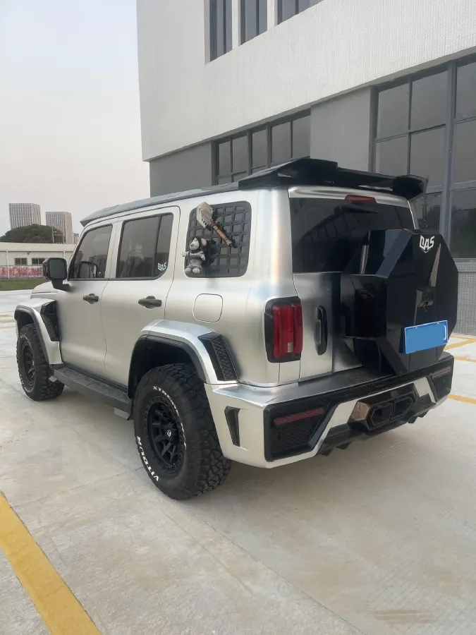 2021 Tank 300 2.0T 227HP L4 8AT,autocango,china used car exporter,china ev exporter,chinese used car exporter,chinese used ev exporter