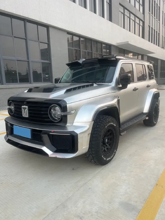 2021 Tank 300 2.0T 227HP L4 8AT,autocango,china used car exporter,china ev exporter,chinese used car exporter,chinese used ev exporter