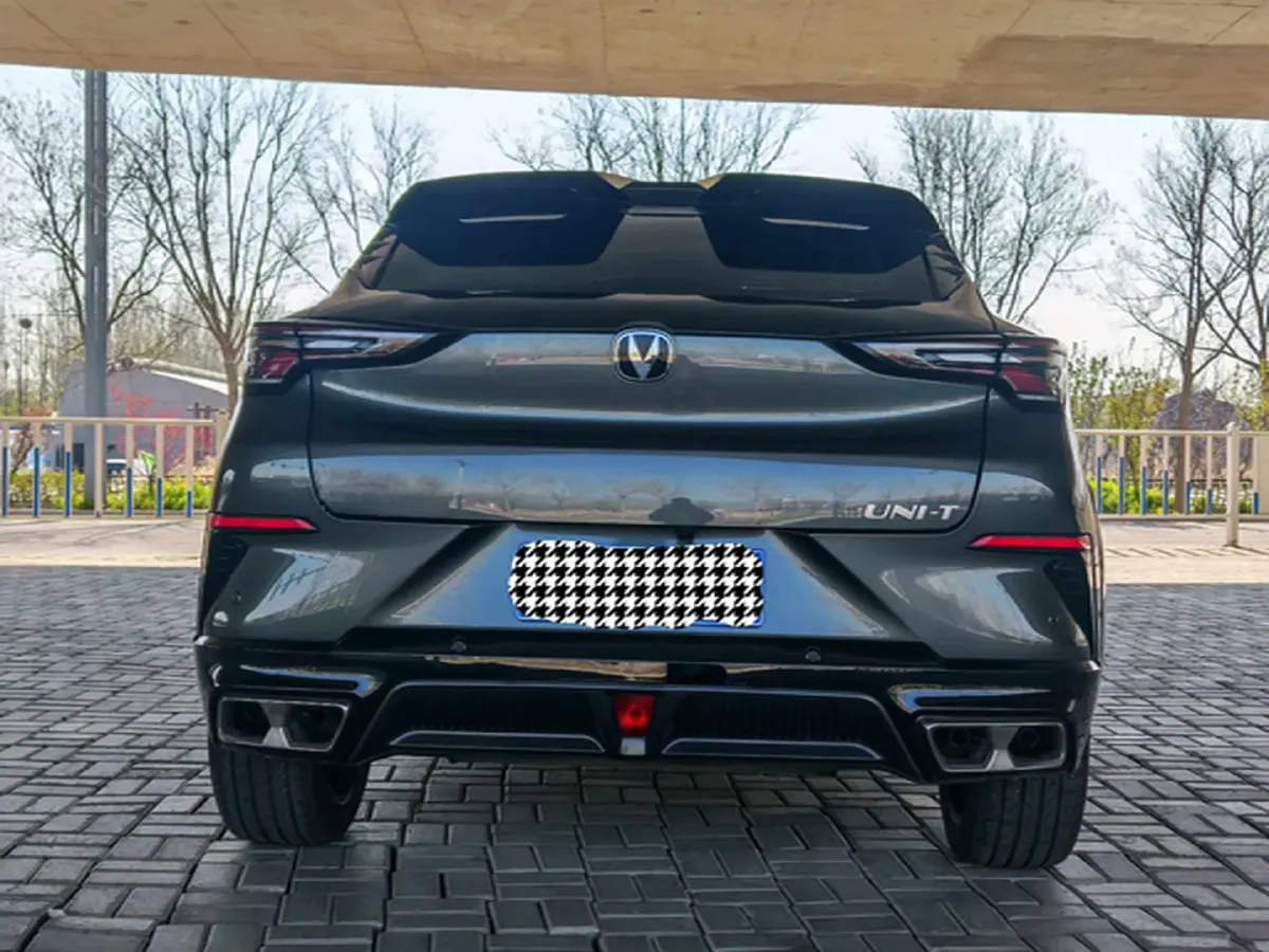 2023 ChangAn UNI-T 1.5T 188HP L4 7DCT,autocango,china used car exporter,china ev exporter,chinese used car exporter,chinese used ev exporter