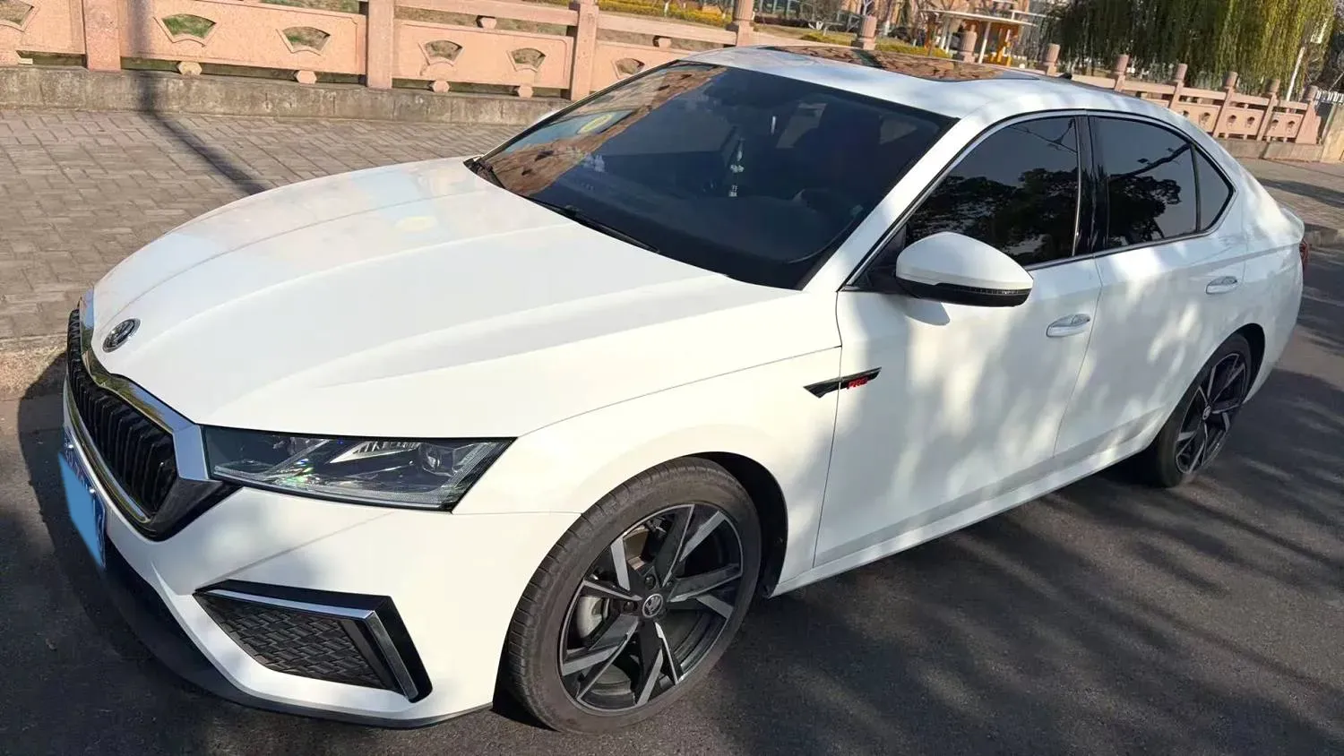 2023 Skoda Octavia 1.4T 150HP L4 7DCT,autocango,china used car exporter,china ev exporter,chinese used car exporter,chinese used ev exporter