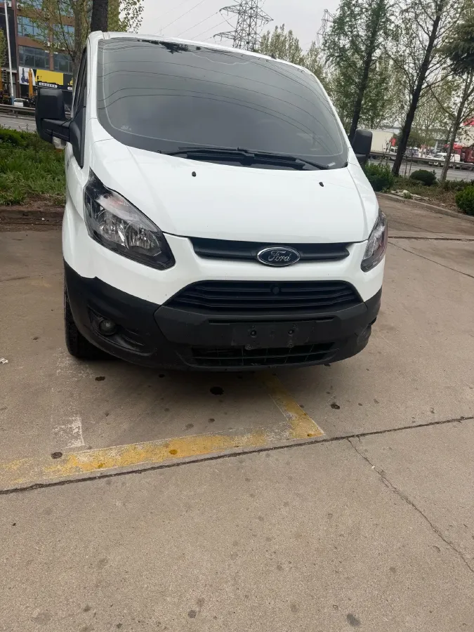 2019 Ford Transit 2.0T 121HP L4 5MT,autocango,china used car exporter,china ev exporter,chinese used car exporter,chinese used ev exporter