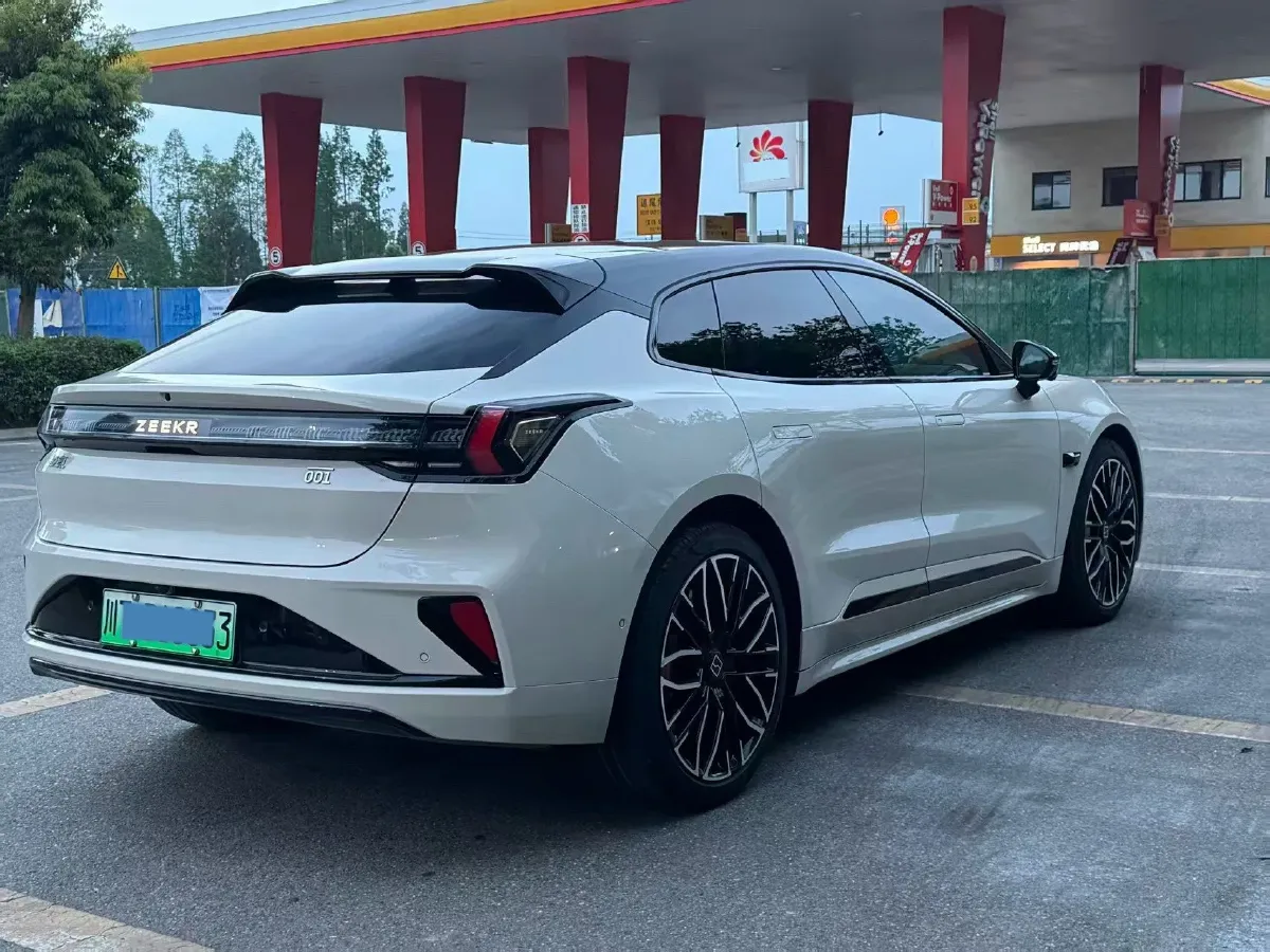 2025 Zeekr 001 BEV 100KWH,autocango,china used car exporter,china ev exporter,chinese used car exporter,chinese used ev exporter