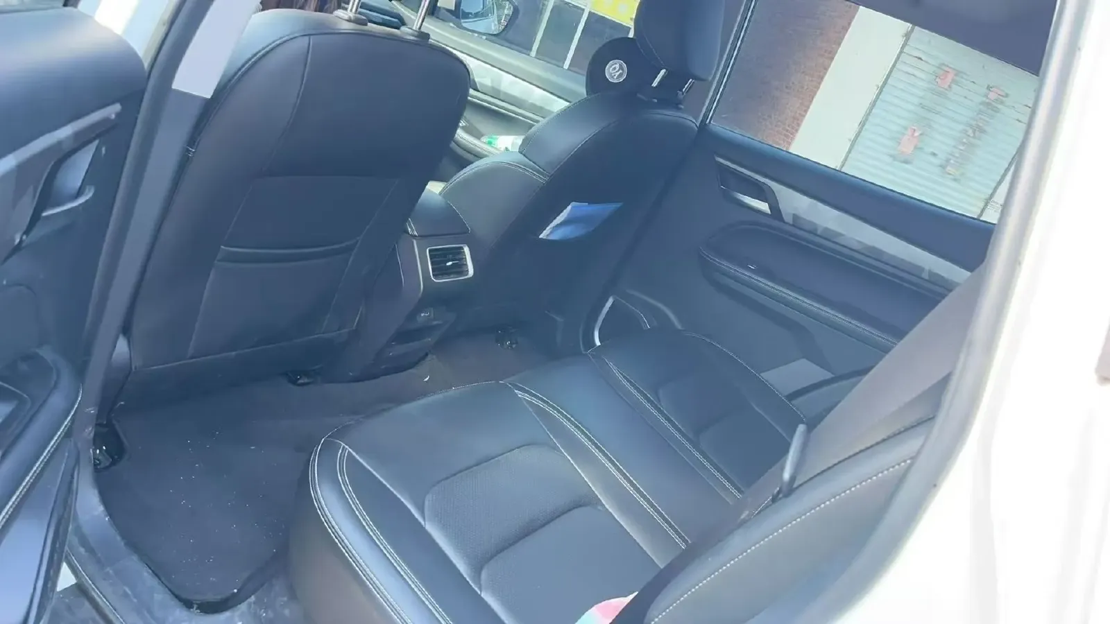 2021 Geely Vision X6 1.4T 141HP L4 6MT,autocango,china used car exporter,china ev exporter,chinese used car exporter,chinese used ev exporter