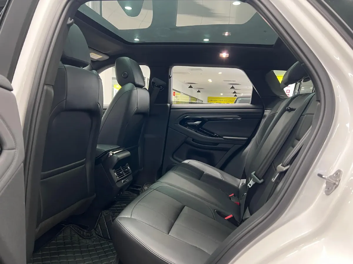 2020 Land Rover Range Rover Evoque 2.0T 249HP L4 9AT,autocango,china used car exporter,china ev exporter,chinese used car exporter,chinese used ev exporter