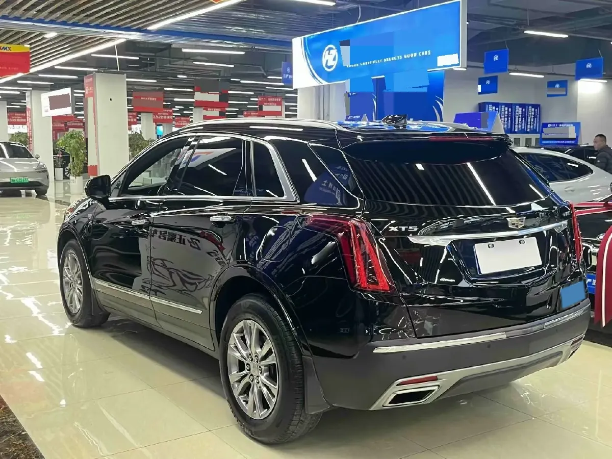 2021 Cadillac XT5 2.0T 237HP L4 9AT,autocango,china used car exporter,china ev exporter,chinese used car exporter,chinese used ev exporter
