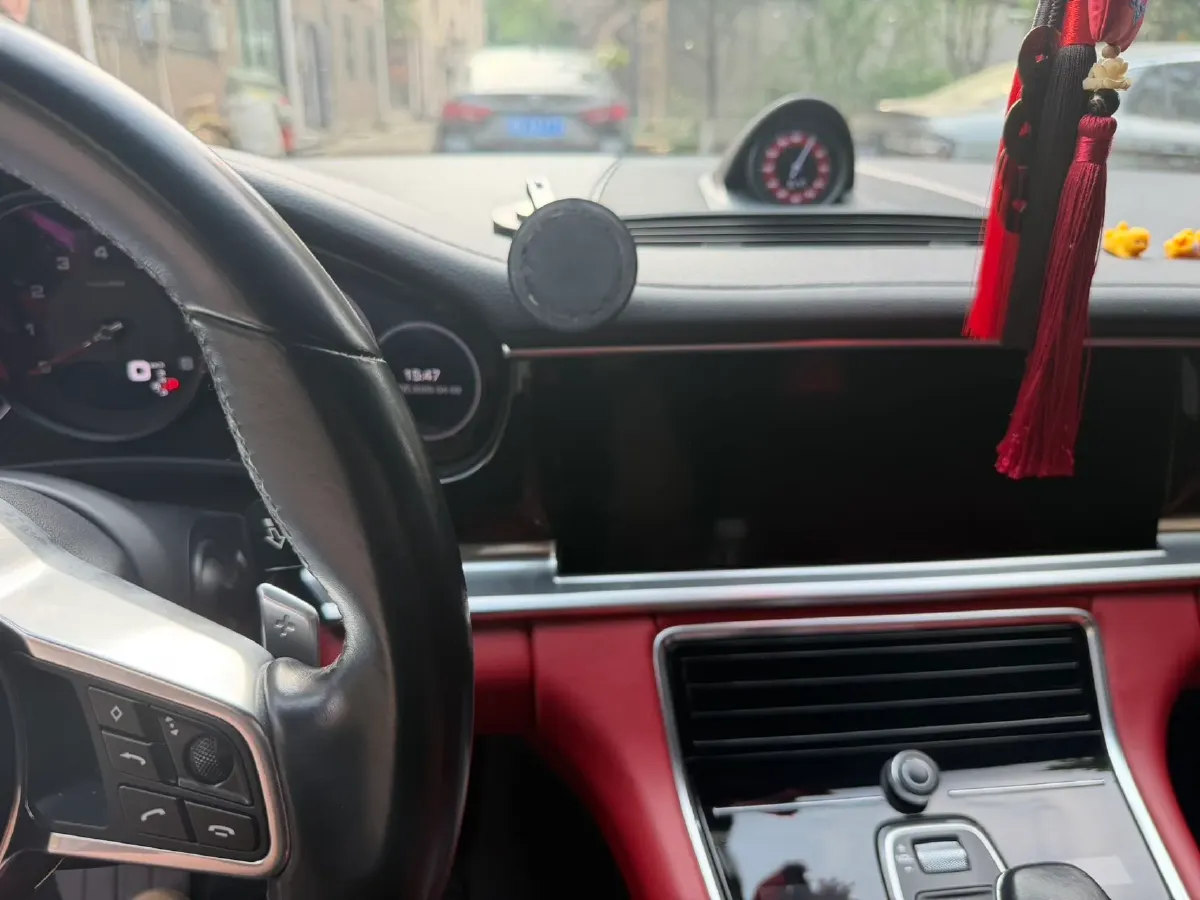 2017 Porsche Panamera 3.0T 330HP V6 8DCT,autocango,china used car exporter,china ev exporter,chinese used car exporter,chinese used ev exporter