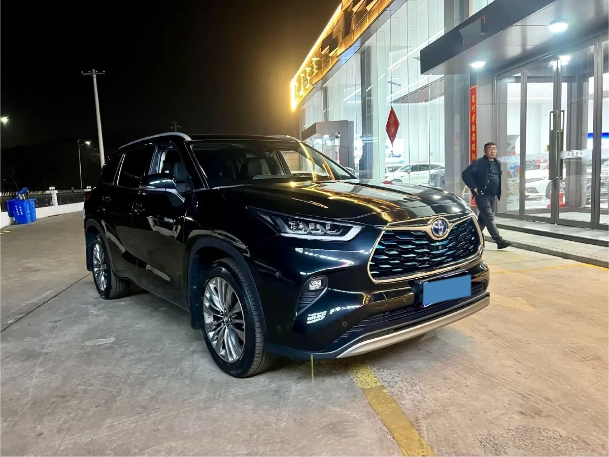 2022 Toyota Highlander 2.5L 192HP L4 E-CVT Hybrid,autocango,china used car exporter,china ev exporter,chinese used car exporter,chinese used ev exporter