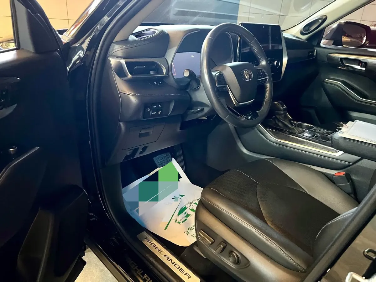 2022 Toyota Highlander 2.5L 192HP L4 E-CVT Hybrid,autocango,china used car exporter,china ev exporter,chinese used car exporter,chinese used ev exporter