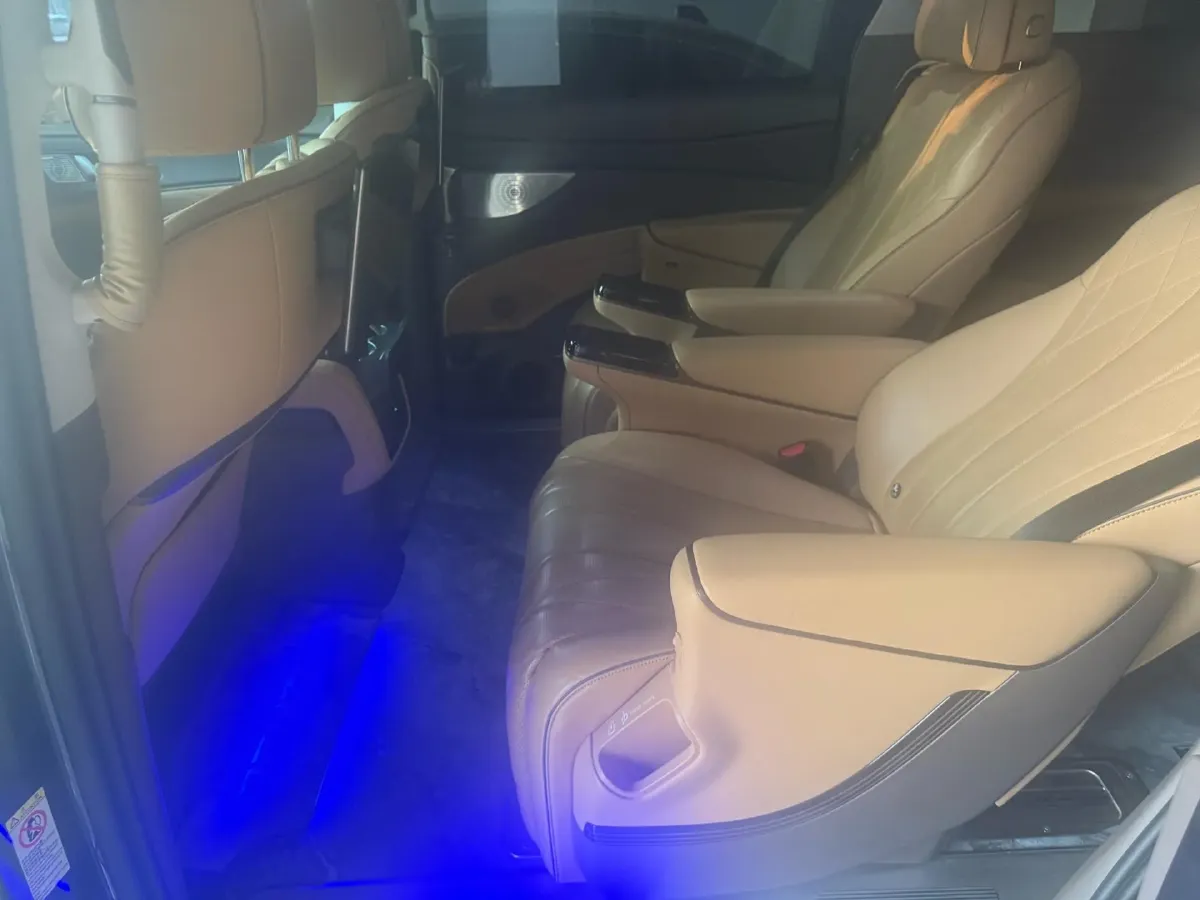 2022 Mercedes-Benz GLC Class 2.0T 197HP L4 9AT,autocango,china used car exporter,china ev exporter,chinese used car exporter,chinese used ev exporter