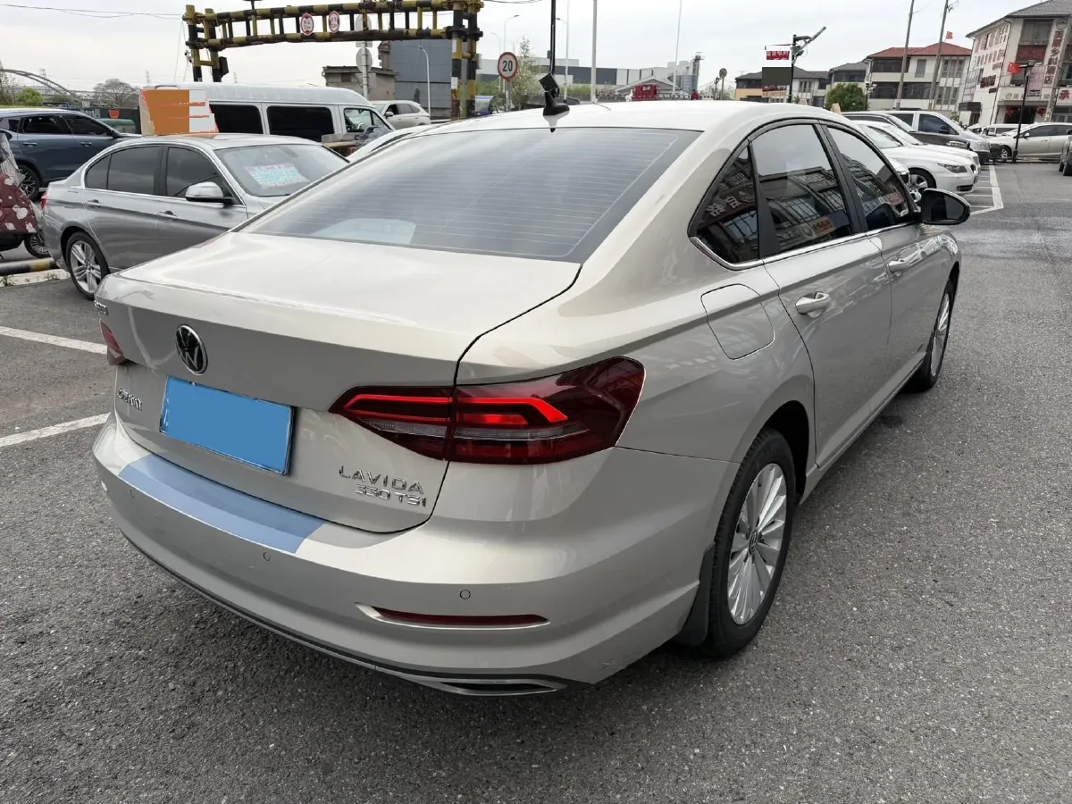 2021 Volkswagen Lavida 1.4T 150HP L4 7DCT,autocango,china used car exporter,china ev exporter,chinese used car exporter,chinese used ev exporter