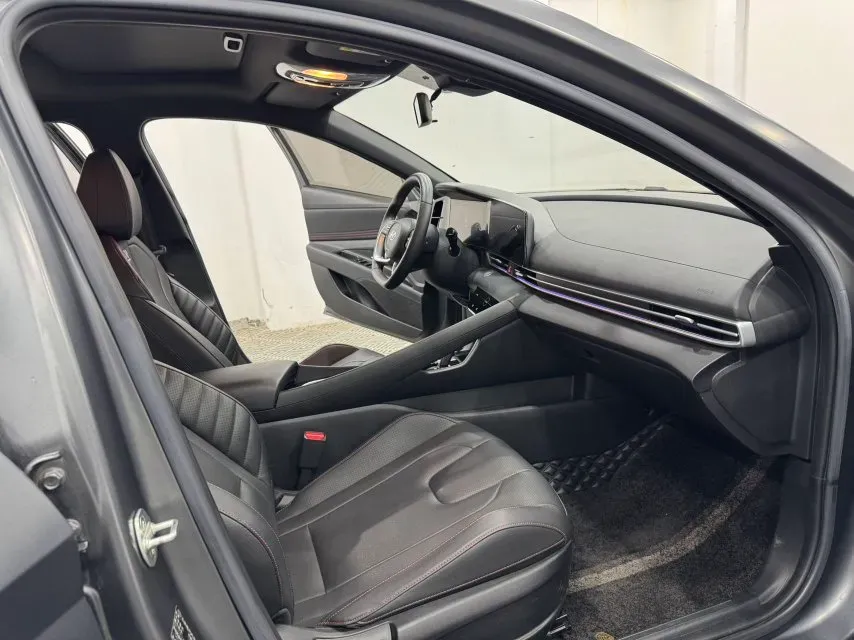 2022 Hyundai Elantra 1.5L 115HP L4 CVT,autocango,china used car exporter,china ev exporter,chinese used car exporter,chinese used ev exporter