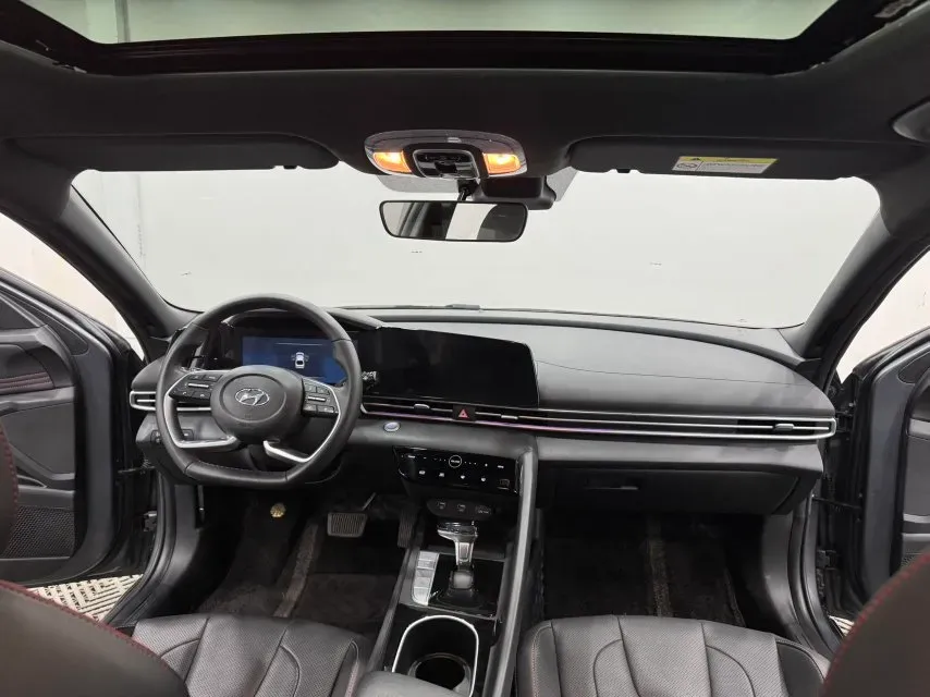 2022 Hyundai Elantra 1.5L 115HP L4 CVT,autocango,china used car exporter,china ev exporter,chinese used car exporter,chinese used ev exporter