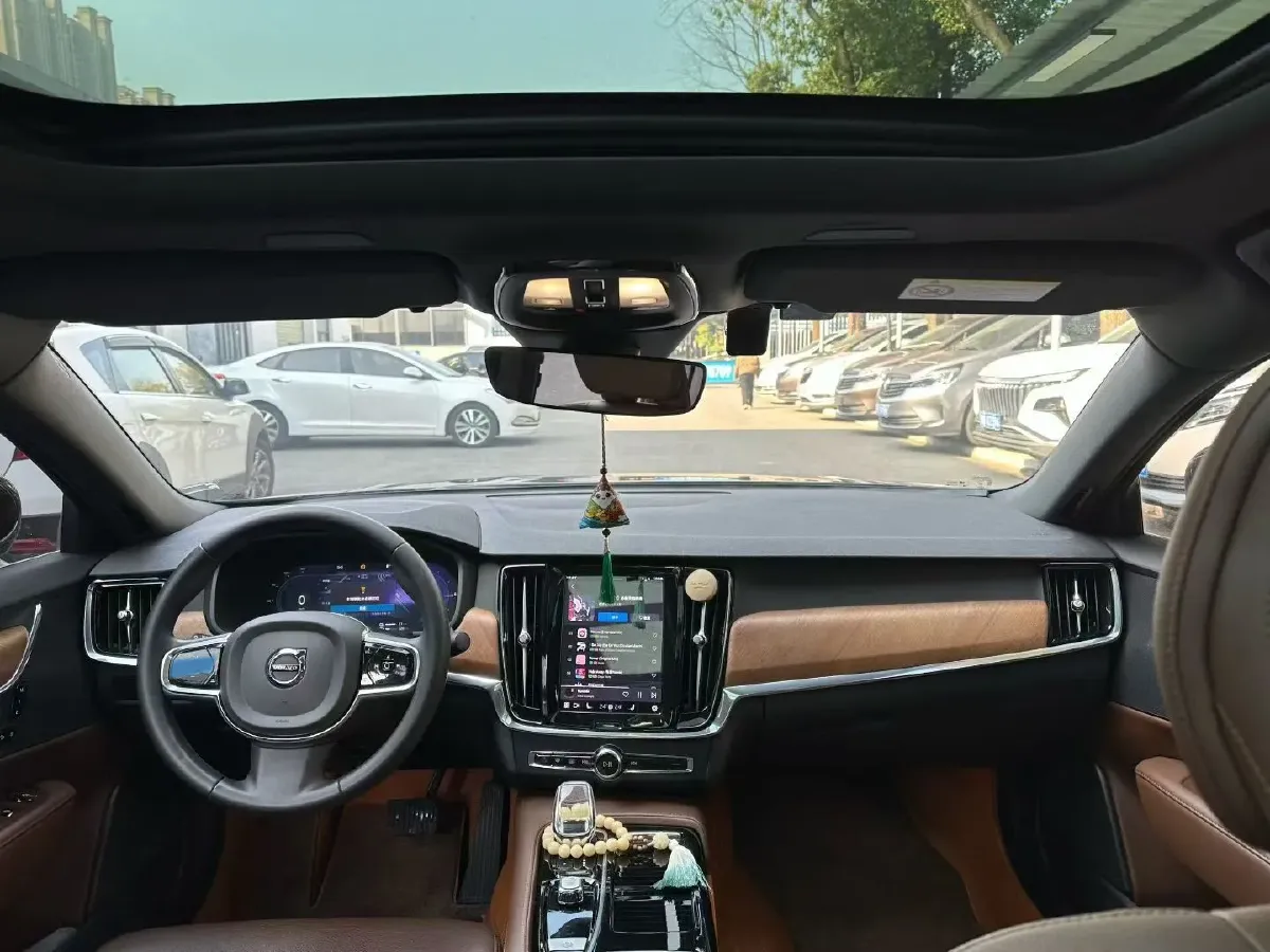 2024 Volvo S90 PHEV 2.0T 310HP L4 8AT PHEV 18.831KWH,autocango,china used car exporter,china ev exporter,chinese used car exporter,chinese used ev exporter