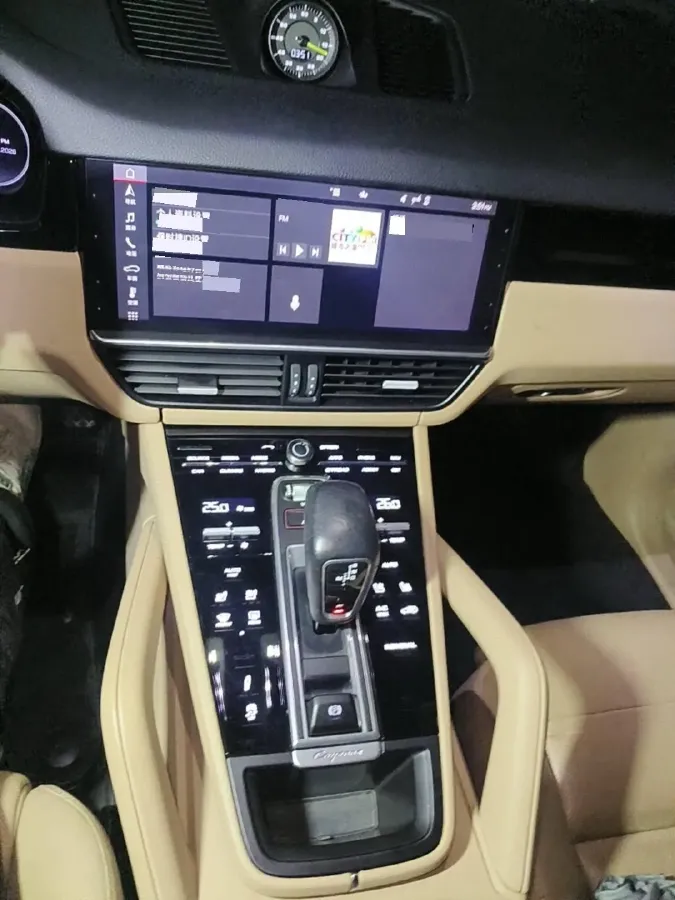 2021 Porsche Cayenne 2.0T 252HP L4 8AT PHEV 17.9KWH,autocango,china used car exporter,china ev exporter,chinese used car exporter,chinese used ev exporter