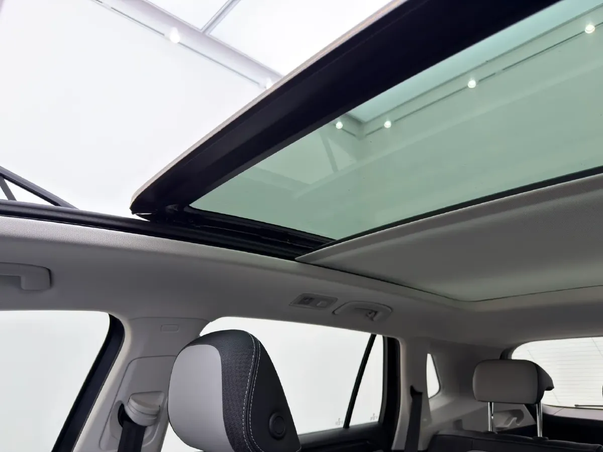 2023 Volkswagen Tayron 1.4T 150HP L4 7DCT,autocango,china used car exporter,china ev exporter,chinese used car exporter,chinese used ev exporter