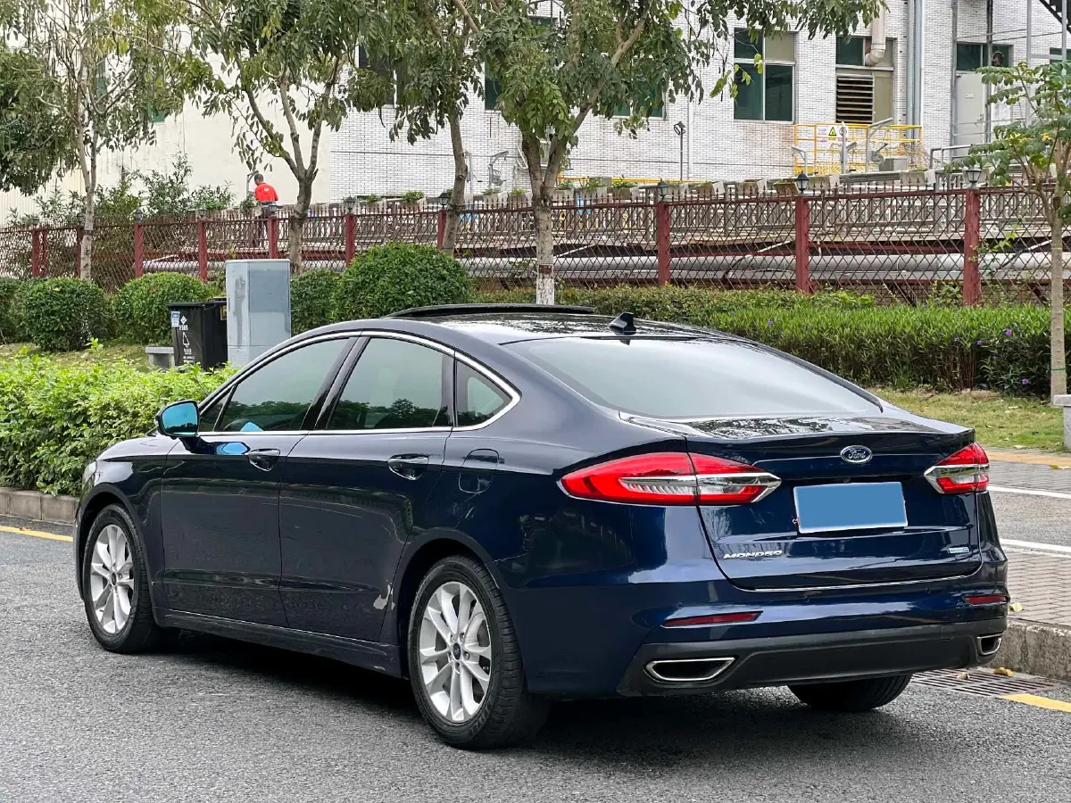 2018 Ford Mondeo 2.0T 204HP L4 6AT,autocango,china used car exporter,china ev exporter,chinese used car exporter,chinese used ev exporter
