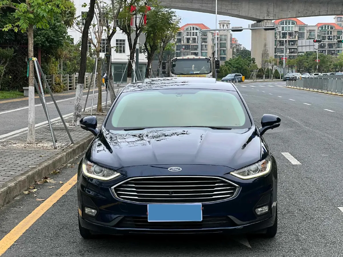 2018 Ford Mondeo 2.0T 204HP L4 6AT,autocango,china used car exporter,china ev exporter,chinese used car exporter,chinese used ev exporter