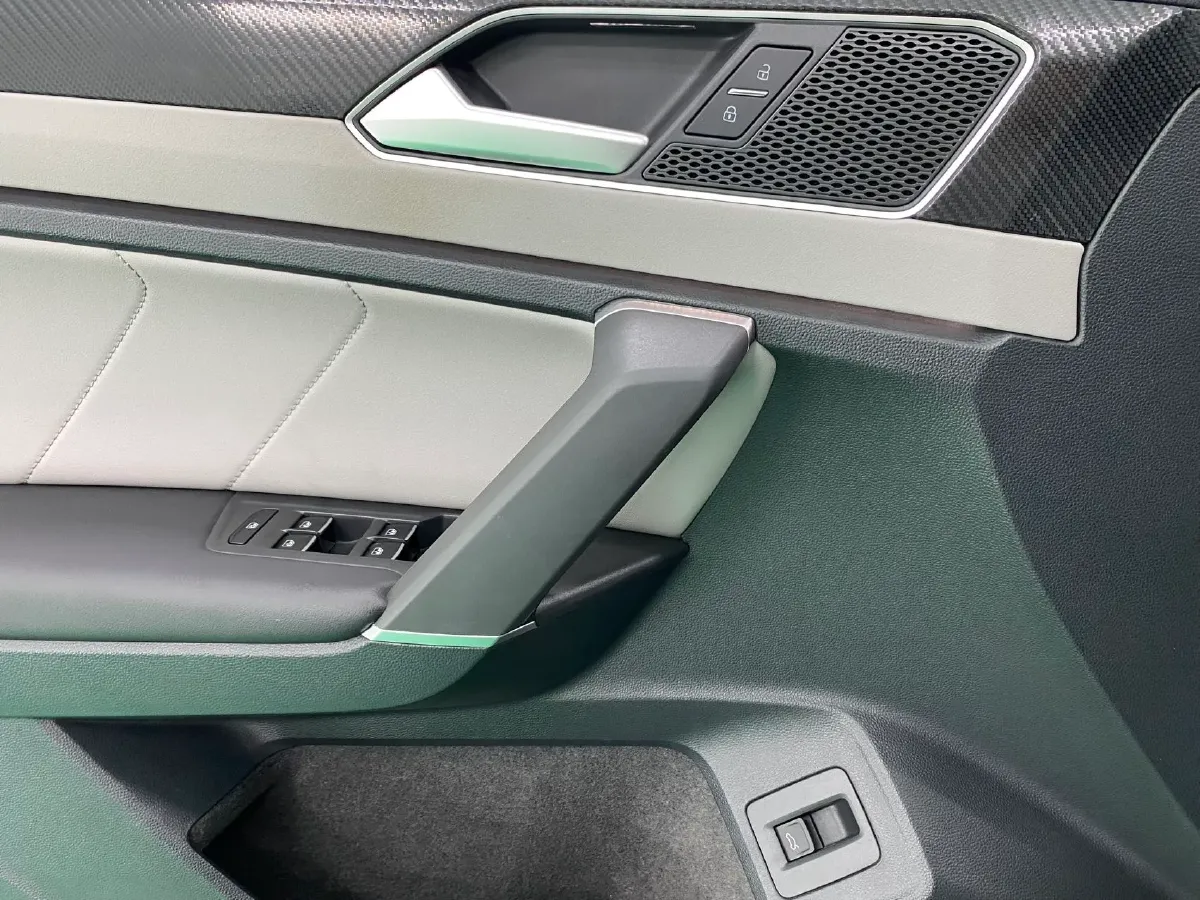 2023 Volkswagen Tayron 1.4T 150HP L4 7DCT,autocango,china used car exporter,china ev exporter,chinese used car exporter,chinese used ev exporter