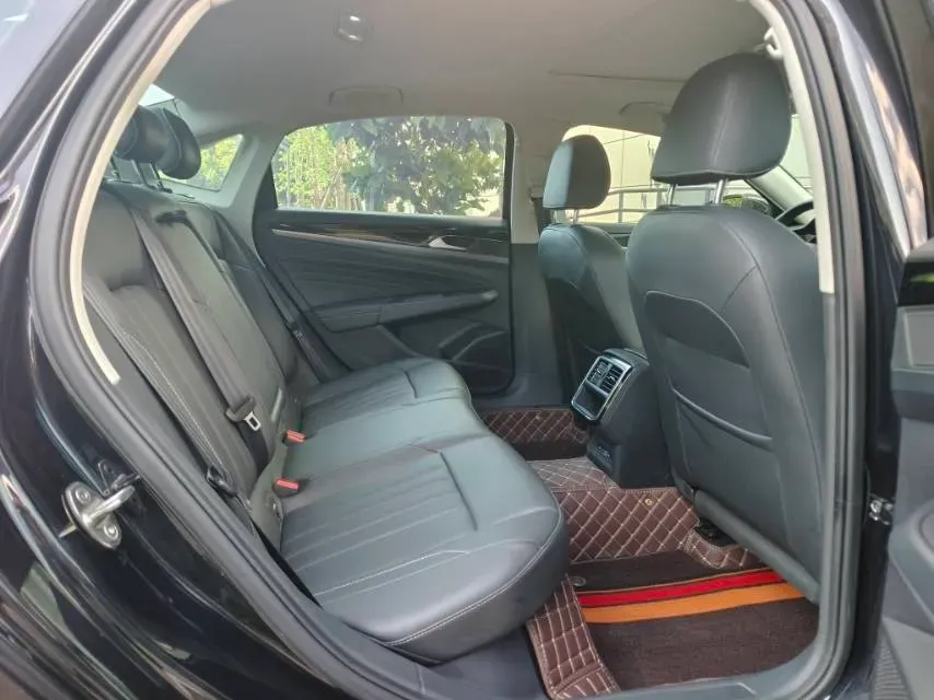 2023 Volkswagen Passat 1.4T 150HP L4 7DCT,autocango,china used car exporter,china ev exporter,chinese used car exporter,chinese used ev exporter