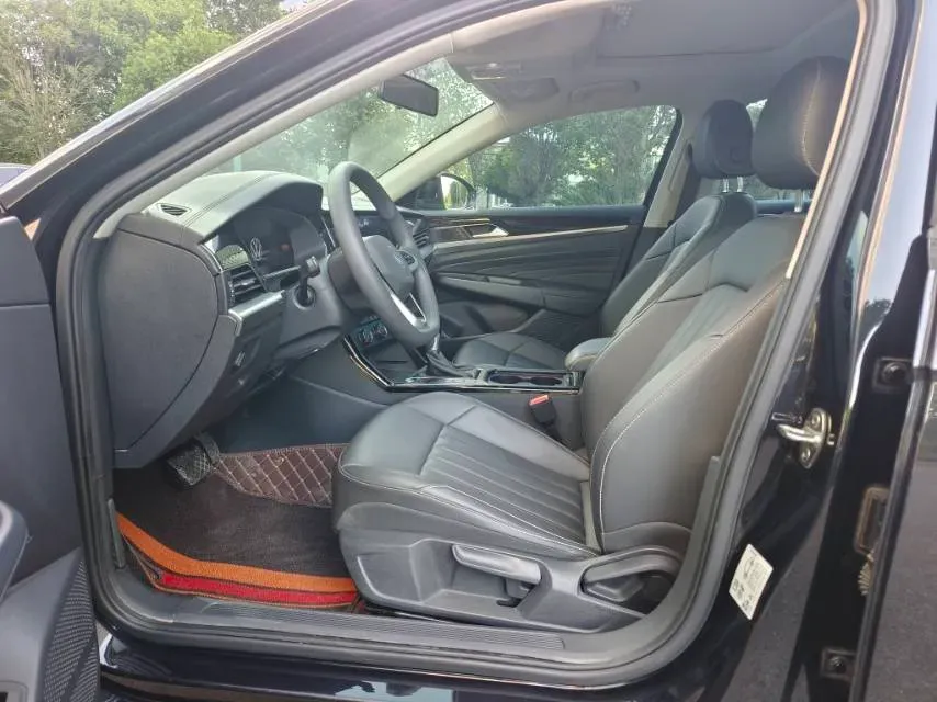 2023 Volkswagen Passat 1.4T 150HP L4 7DCT,autocango,china used car exporter,china ev exporter,chinese used car exporter,chinese used ev exporter