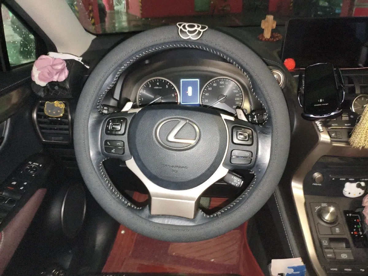 2018 Lexus NX 2.0T 238HP L4 6AT,autocango,china used car exporter,china ev exporter,chinese used car exporter,chinese used ev exporter