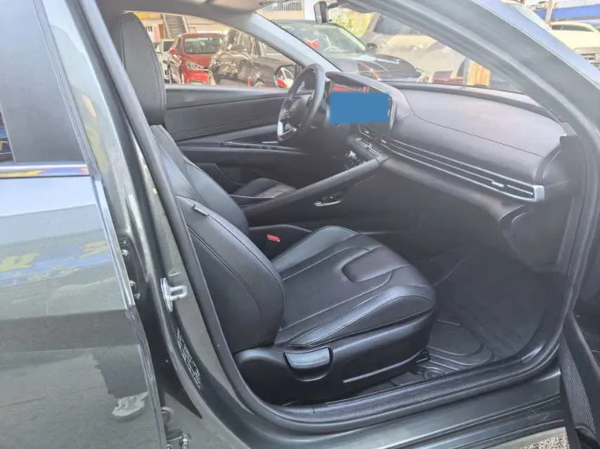 2023 Hyundai Elantra 1.5L 115HP L4 CVT,autocango,china used car exporter,china ev exporter,chinese used car exporter,chinese used ev exporter