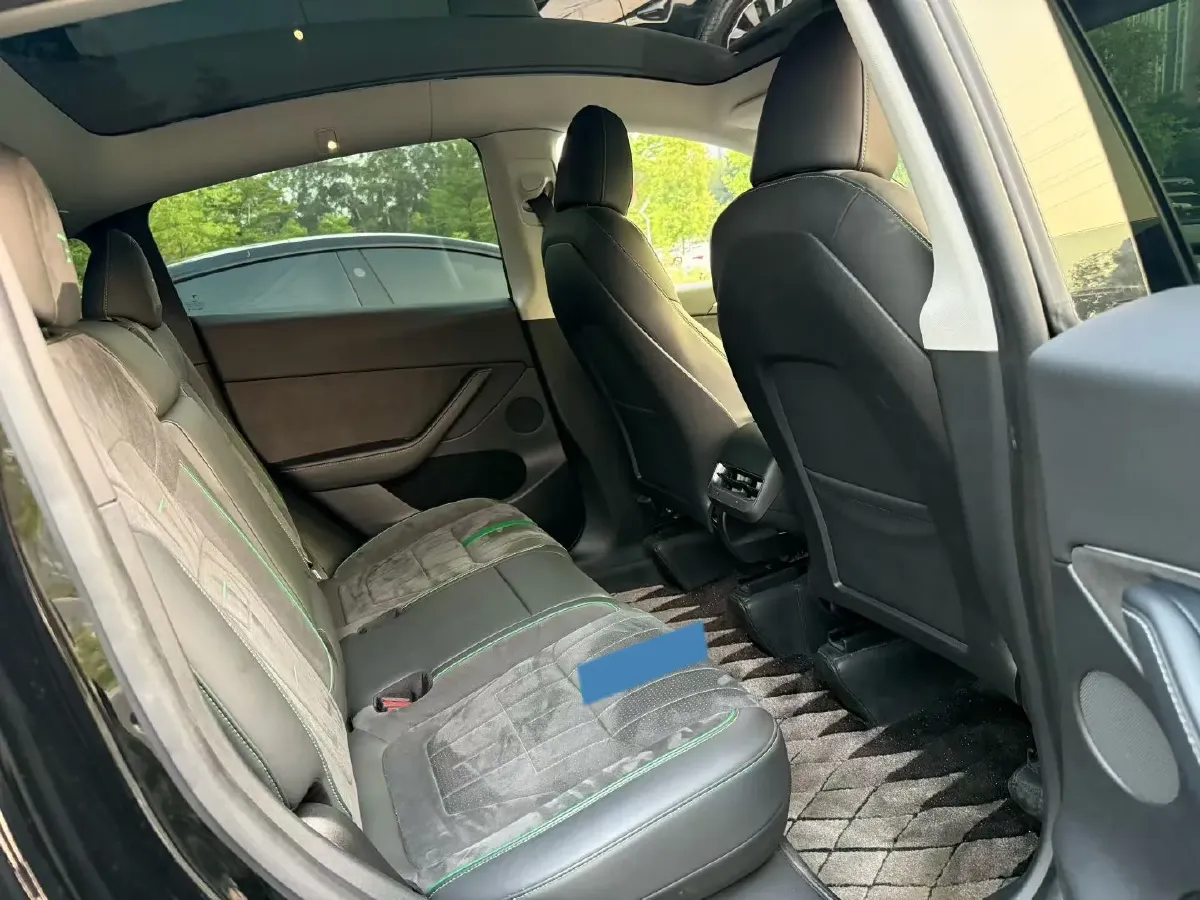 2022 Tesla Model Y BEV 60KWH,autocango,china used car exporter,china ev exporter,chinese used car exporter,chinese used ev exporter