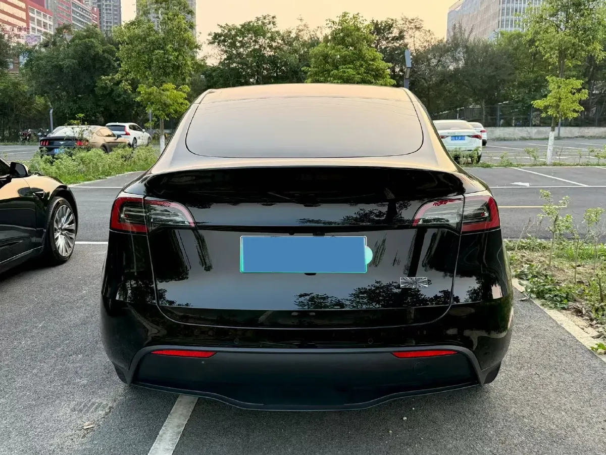 2022 Tesla Model Y BEV 60KWH,autocango,china used car exporter,china ev exporter,chinese used car exporter,chinese used ev exporter