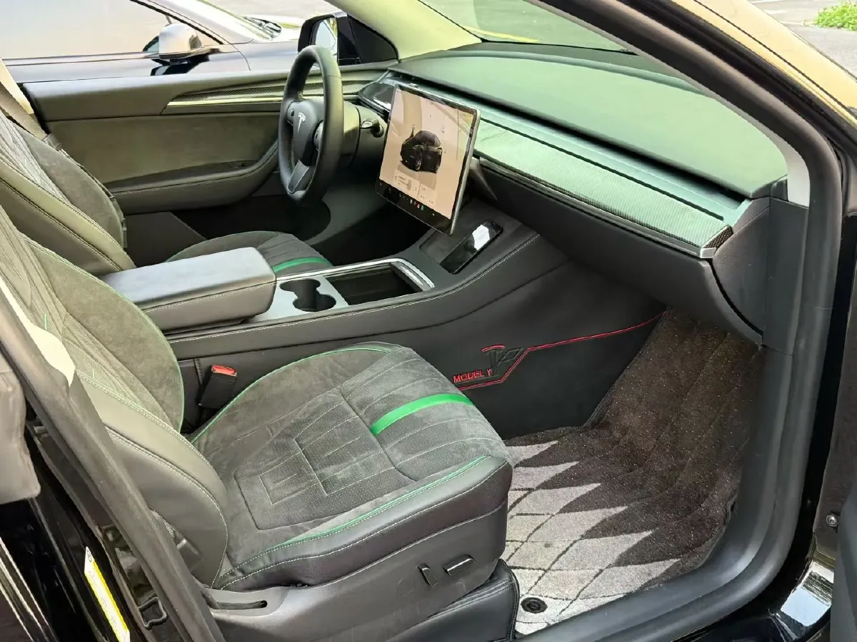 2022 Tesla Model Y BEV 60KWH,autocango,china used car exporter,china ev exporter,chinese used car exporter,chinese used ev exporter