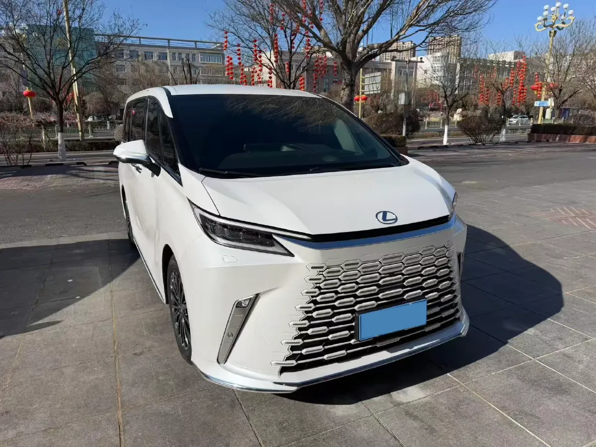 2025 Lexus LM 2.4T 271HP L4 6AT Hybrid,autocango,china used car exporter,china ev exporter,chinese used car exporter,chinese used ev exporter