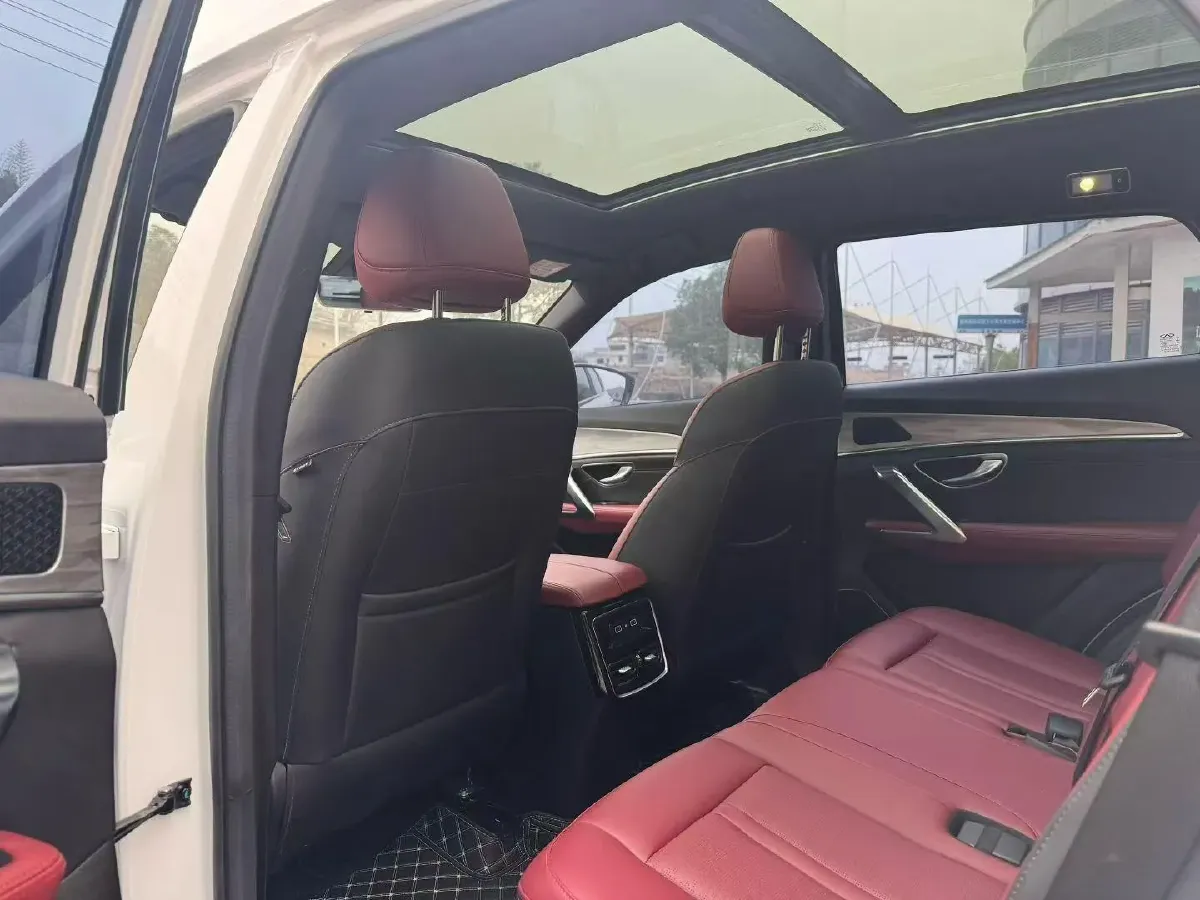 2023 Jetour X70 PRO 1.5T 156HP L4 6DCT,autocango,china used car exporter,china ev exporter,chinese used car exporter,chinese used ev exporter