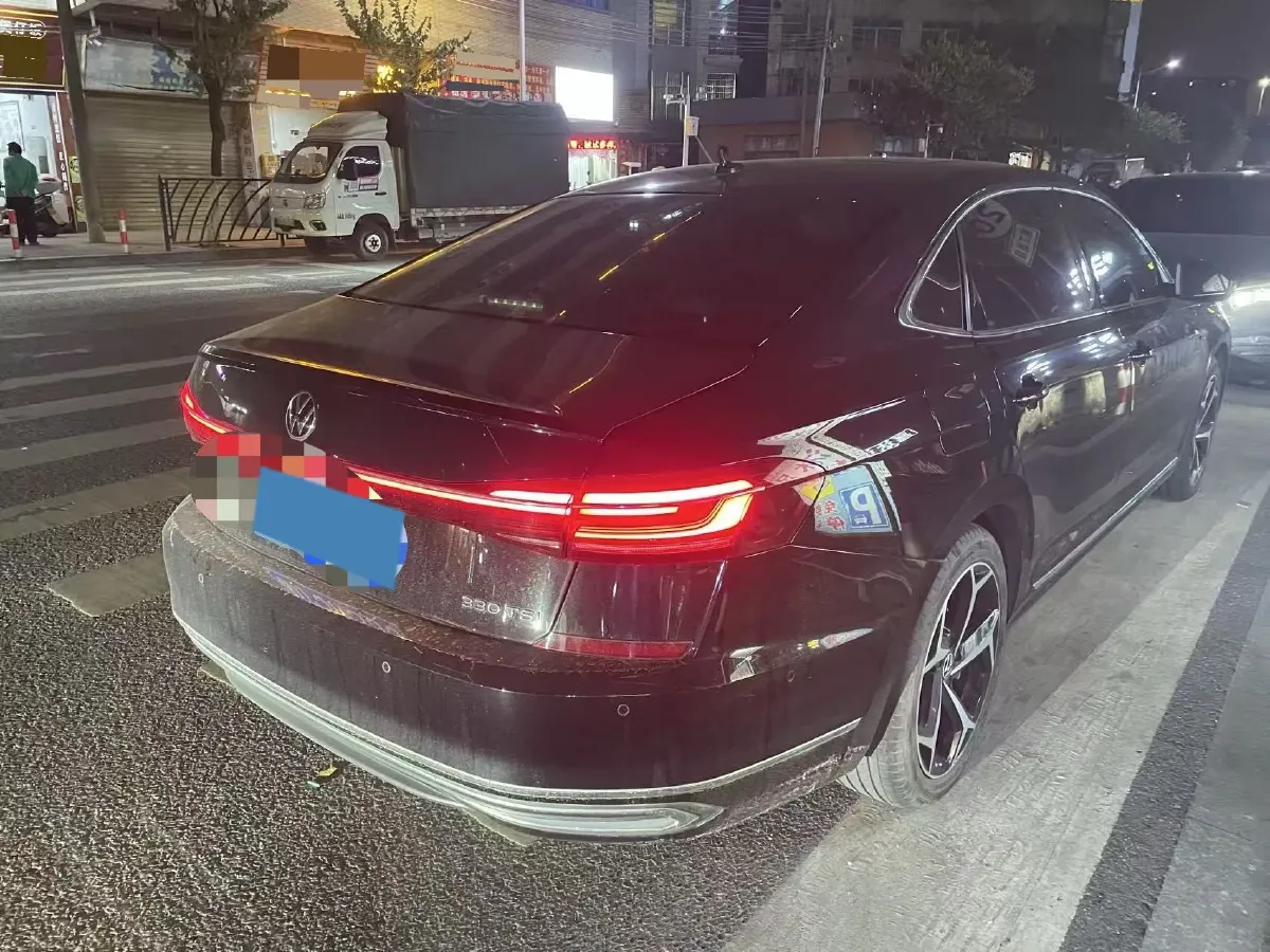 2023 Volkswagen Passat 2.0T 186HP L4 7DCT,autocango,china used car exporter,china ev exporter,chinese used car exporter,chinese used ev exporter