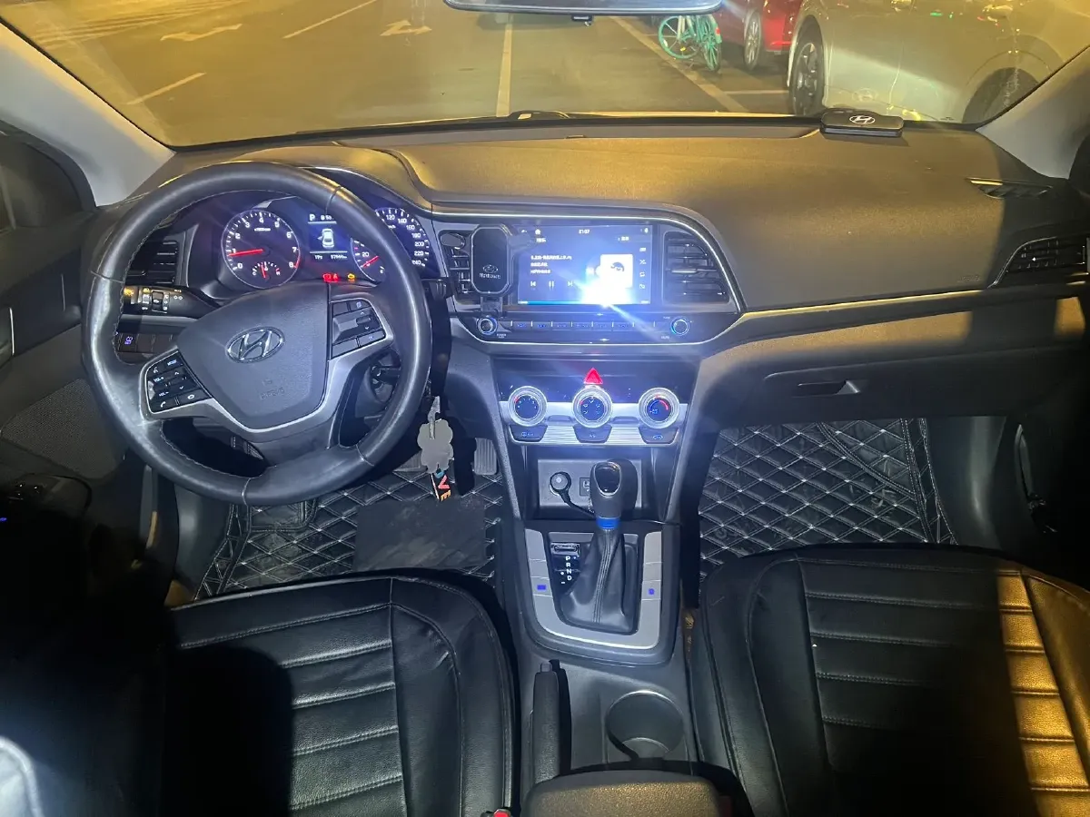 2019 Hyundai Elantra 1.5L 115HP L4 CVT,autocango,china used car exporter,china ev exporter,chinese used car exporter,chinese used ev exporter